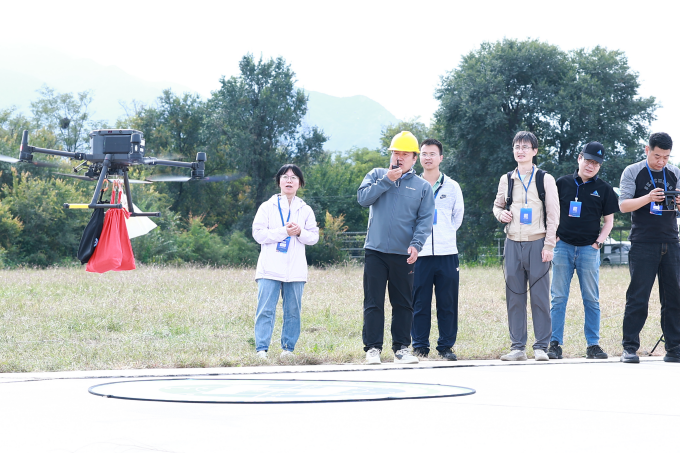 智能无人机应用领域比赛现场