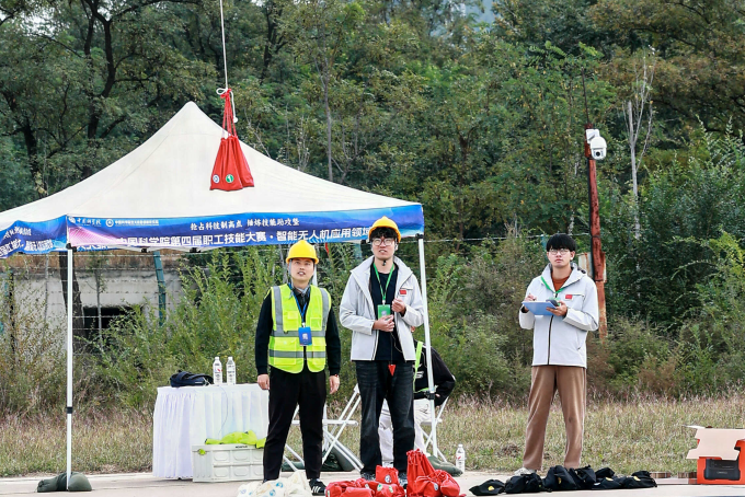 智能无人机应用领域比赛现场