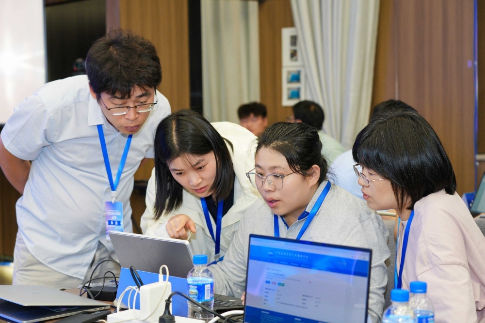 科技安全领域比赛现场